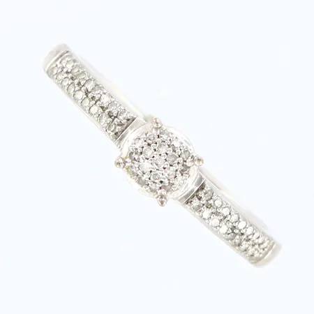 Ring med diamanter GHA stl: 17, bredd: 1-4mm, vitguld, 18K Vikt: 2 g