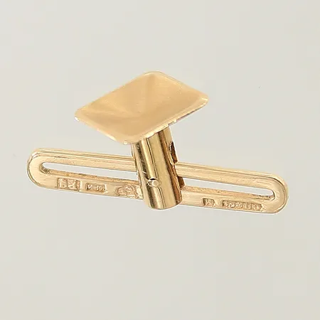 Skjortknapp 8x8mm 18K Vikt: 1,2 g Skickas med postpaket.