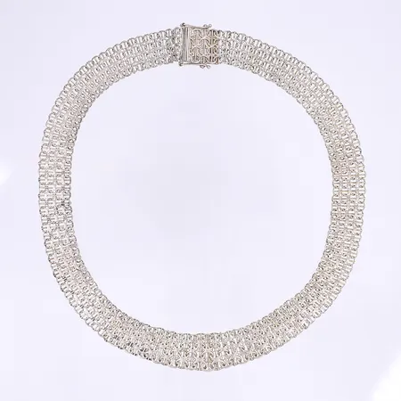 Halscollier doserad X-länk med stav, längd 43cm, bredd 14mm, kistlås, svenska stämplar, silver 925/1000 Vikt: 32 g