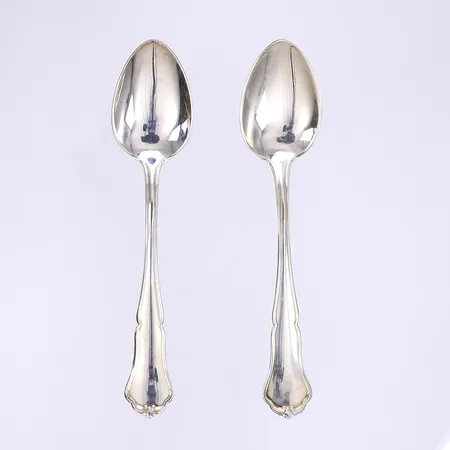 Två teskedar av samma modell längd 11cm silver 830/1000 Vikt: 26,6 g