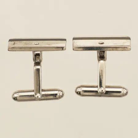 Ett par manschettknappar med vita stenar bredd 20mm silver 925/1000 Vikt: 10,6 g