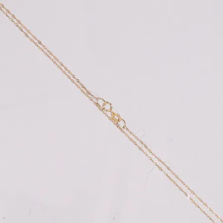 Kedja Singapore längd 42 cm bredd 0,4mm 18K Vikt: 1,2 g på auktion i Linköping hos Pantbanken Sverige