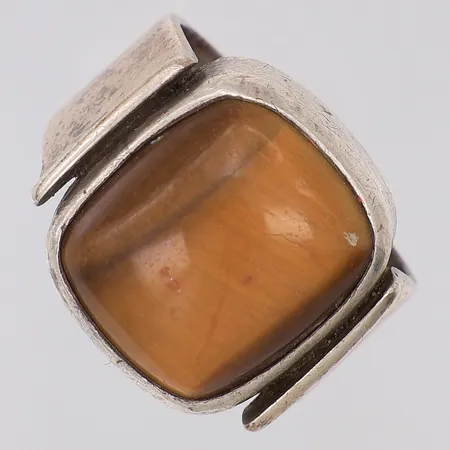 Ring kattöga stl:16½ Janson Guldvaru AB Victor 1967, silver 830/1000 Vikt: 10,3 g