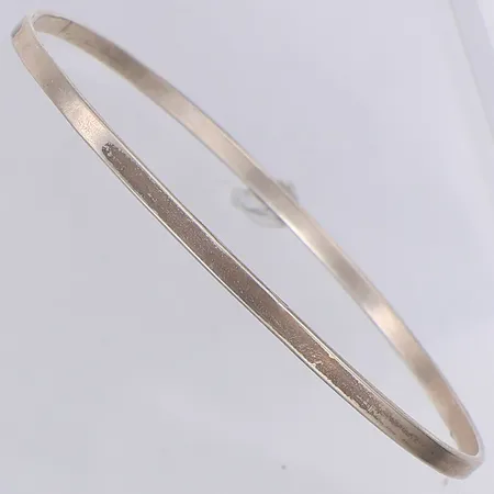 Armring Jansson år 1965 Ø63mm bredd 3mm, 830/1000 silver Vikt: 6,5 g