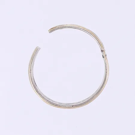 Ring defekt silver 830/1000 Vikt: 4,2 g