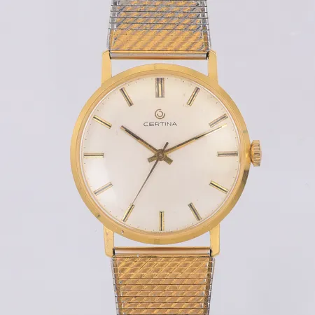 Herrur Certina manuell Ø34mm, 18K yrkesgravyr, armband i metall slitet. Bruttovikt 60,5g Vikt: 0 g