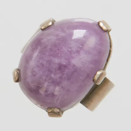 Ring med ametist stl:16¼ bredd:7-20mm, import stämplad, silver 835/1000 Vikt: 6,2 g