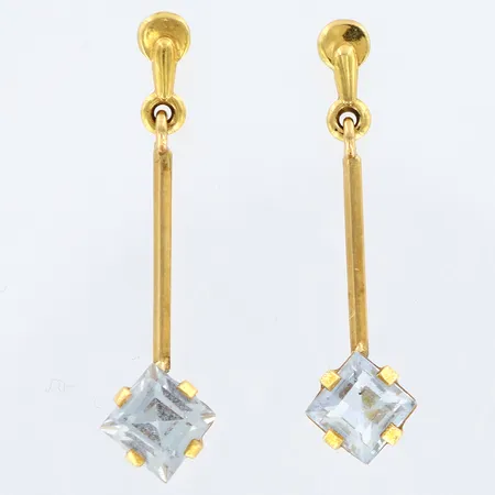 Örhängen med blåa stenar, längd: 26mm, bredd: 1-6mm, 1 stopp saknas, 18K Vikt: 2,1 g