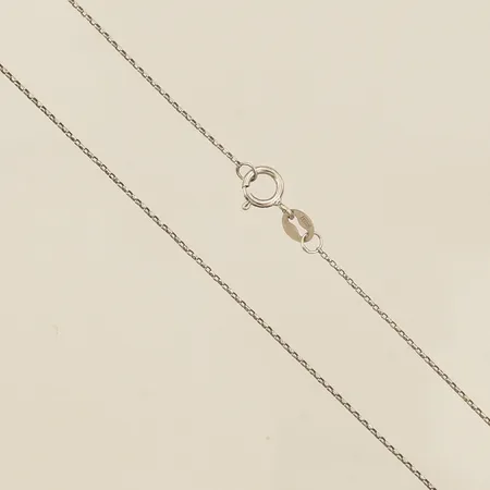 Kedja Ärtlänk längd 42cm, bredd 0,6mm GHA vitguld 18K Vikt: 0,8 g