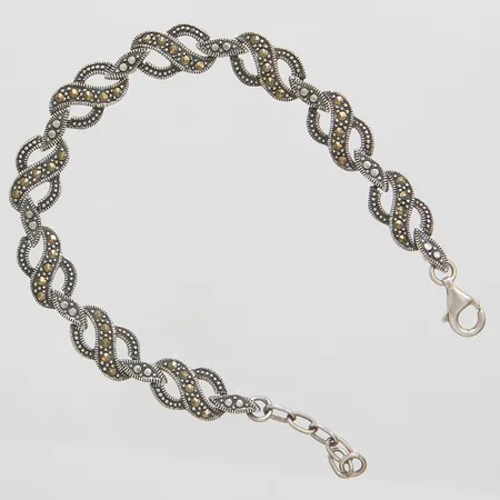 Armband med snäckor längd: 19,5cm, bredd: 3,5-10mm, silver 925/1000 Vikt: 11,5 g