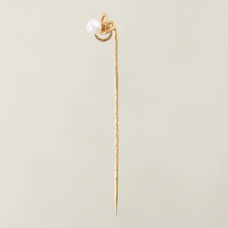 Kravattnål med odlad pärla Ø4mm 56x8mm 18K Vikt: 1,1 g