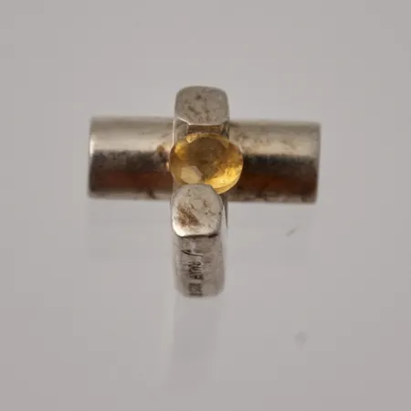 Hänge 2,9-9,3x10,6mm, 1st gul sten, 925/1000 silver, 1,13g.