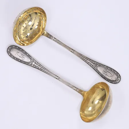 Sockerströare och såsslev, 17cm, förgylld insida, silver 830/1000 Vikt: 126 g