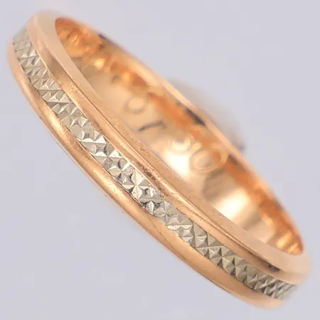 Ring gul/vitguld stl:16½, gravyr, 18K Vikt: 2,5 g