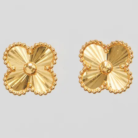 Örhängen med blommor 8,5x8,5mm, 18K Vikt: 1 g