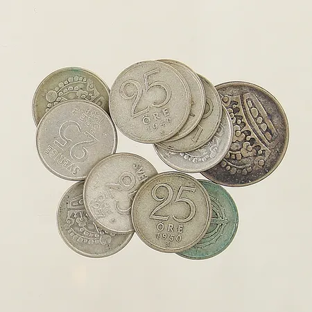 Diverse silvermynt olika valörer/årtal silver 400/1000 Vikt: 27,7 g