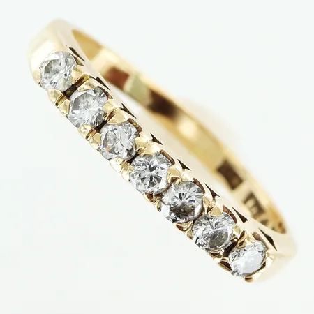 Ring diamanter 7st 0,42ctv stl:17½, bredd 2-2½mm, 18K Vikt: 2,8 g