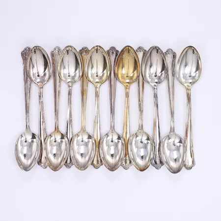 12 Teskedar silver 830/1000 Vikt: 171,3 g