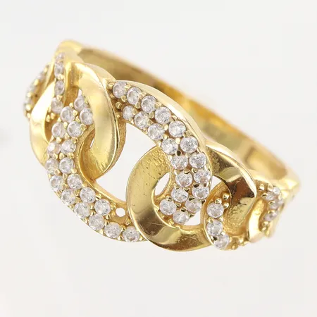 Ring Pansar vita stenar stl:17¾, bredd 2-10,5mm, en sten saknas, skev skena, 21K Vikt: 3,4 g