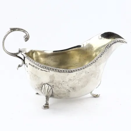 Såssnipa höjd 4cm, brittiska stämplar, silver 925/1000 Vikt: 117,8 g