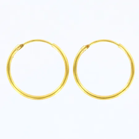 Örhängen Creoler Ø17mm, bredd: 1,5mm, skev, 18K Vikt: 1,1 g