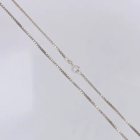 Kedja Venezia längd 80,5cm bredd 2,2mm, 835/1000 silver Vikt: 17,2 g
