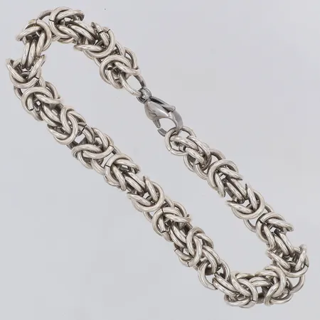 Armband Kejsar längd 20cm bredd 8mm, lås i metall, saknas minst ett par länkar i mitten, 925/1000 silver Vikt: 43,6 g