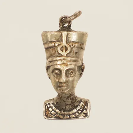 Hänge Nefertiti längd 20mm, bredd 8-8,5mm silver 835/1000 Vikt: 4,4 g