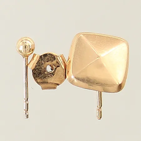 Diverse guldsmycken udda/omaka 18K Vikt: 0,8 g