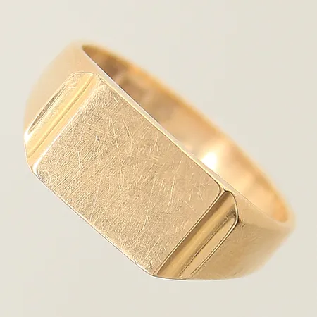 Klackring stl:20 bredd 3,2-9mm något repig 18K Vikt: 6,2 g