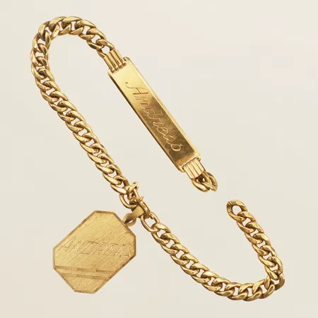 Armband defekt av gravyr 18K Vikt: 6,3 g
