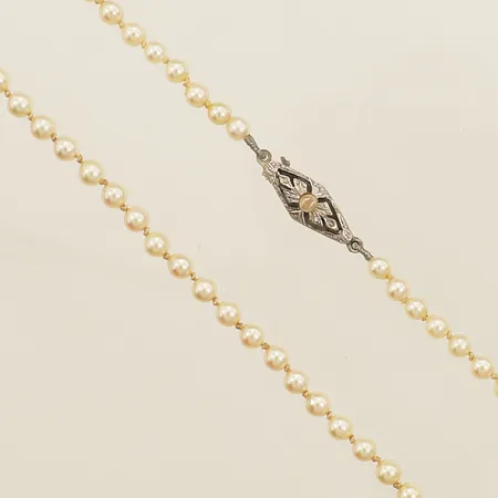 Pärlcollier längd 46cm, Ø4mm silver 830/1000 Vikt: 0 g