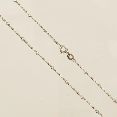 Kedja längd 45,5cm bredd 1mm silver 925/1000 Vikt: 3,6 g