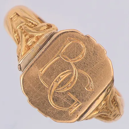 Klackring Pettersson år 1921 stl:20, gravyr monogram BG, 18K Vikt: 9,6 g
