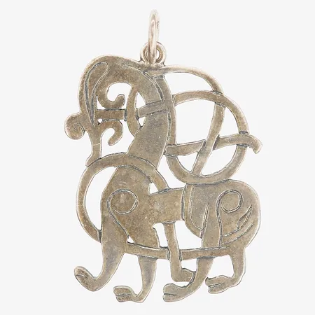 Hänge vikingamotiv, höjd 40mm, bredd 27mm, Wisby Guldsmed Kb, Visby, silver 830/1000 Vikt: 4,8 g