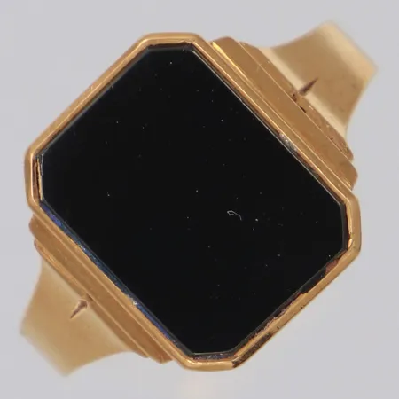 Klackring med hematit, stl 20, bredd 14,4mm, Ceson, Göteborg, år 1955, lätta repor, 18K  Vikt: 5,1 g