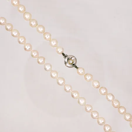 Pärlcollier odlade saltvattenpärlor semi barocka Ø 7-7,5mm, lås i 18K vitguld med pärlor, längd: 44cm, bredd: 11mm, Bruttovikt: 29,6 Vikt: 0 g