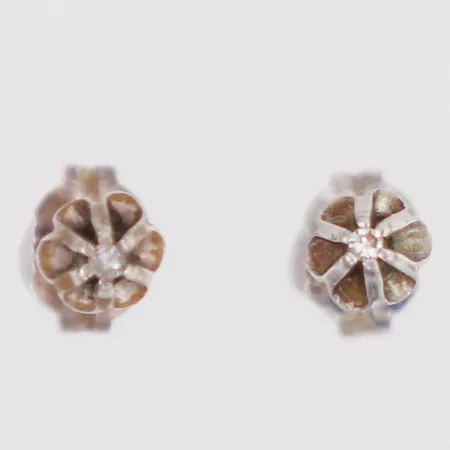 Örhängen vita stenar ca Ø4mm, 925/1000 silver Vikt: 0,7 g