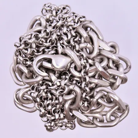 Diverse silver 925/1000. Vikt: 155,7 g