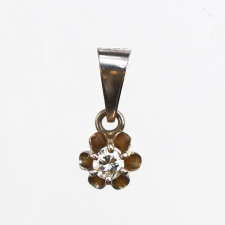 Hänge med diamant, 1 x ca 0,03ct, 13,1mm, bredd 1,6-5,5mm, vitguld, 18K. Vikt: 0,5 g