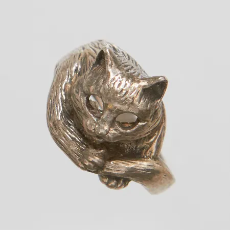 Ring Katt stl:17 bredd: 3-14mm, silver 925/1000 Vikt: 5,3 g