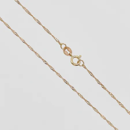 Kedja Singapore längd: ca 43,2-46,5cm bredd: ca 1mm GHA 18K Vikt: 1,3 g
