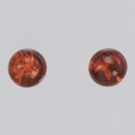 Ett par örhängen med bärnsten Ø7,7mm, gulmetall