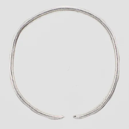 Ring defekt ostämplad silver Vikt: 2,1 g