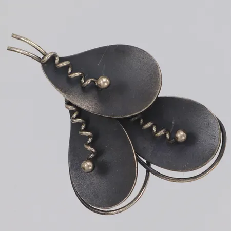 Brosch, längd 55mm, K&L importstämplat 835/1000 silver Vikt: 8,5 g