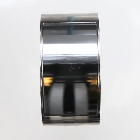 Klocka Calvin Klein, quartz, boettnr: K34233, stelt armband, längd ca 20cm, bredd 32mm, metall, batteribyte krävs, ej funktionstestad, bruksslitage, repor på armlänk, originalbox, ytterkartong.