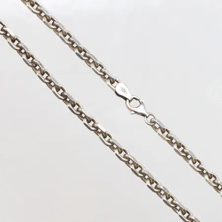 Kedja, längd 41,5cm, bredd 4mm, 925/1000 silver. Vikt: 26 g