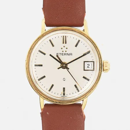 Damur Eterna Q, quartz (går ej), 18K, 22mm, boettnr 111.2142.68, plexiglas, brunt läderband, inga tillbehör