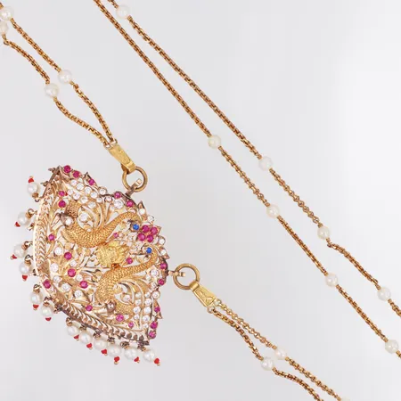 Collier odlade pärlor färgade stenar längd ca 66cm, 22K Vikt: 77 g