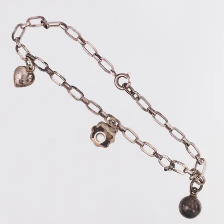 Armband berlocker längd 18,5cm, 835/1000 silver Vikt: 4,6 g